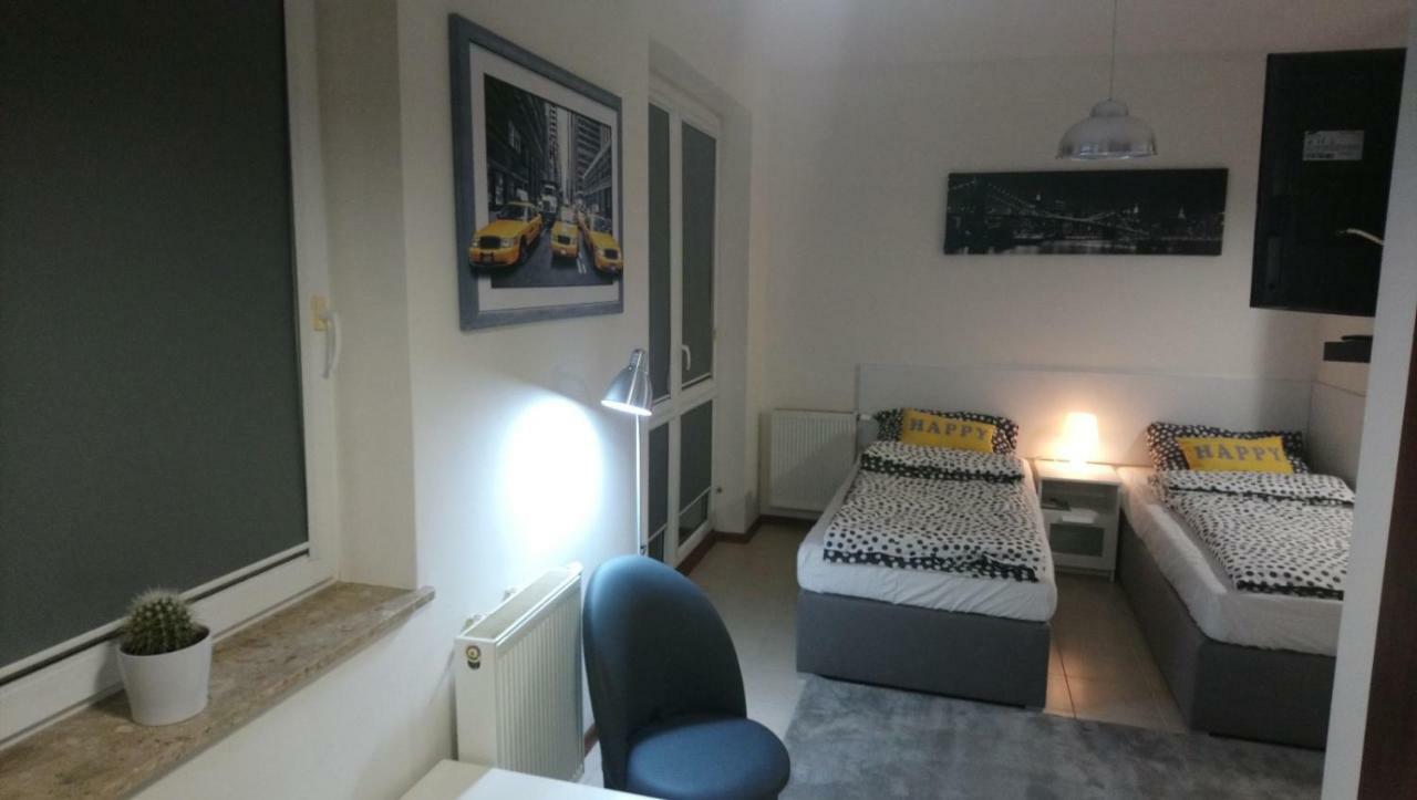 Apartament Kniaziewicza - Komfortowe Noclegi Piaseczno  Exterior foto